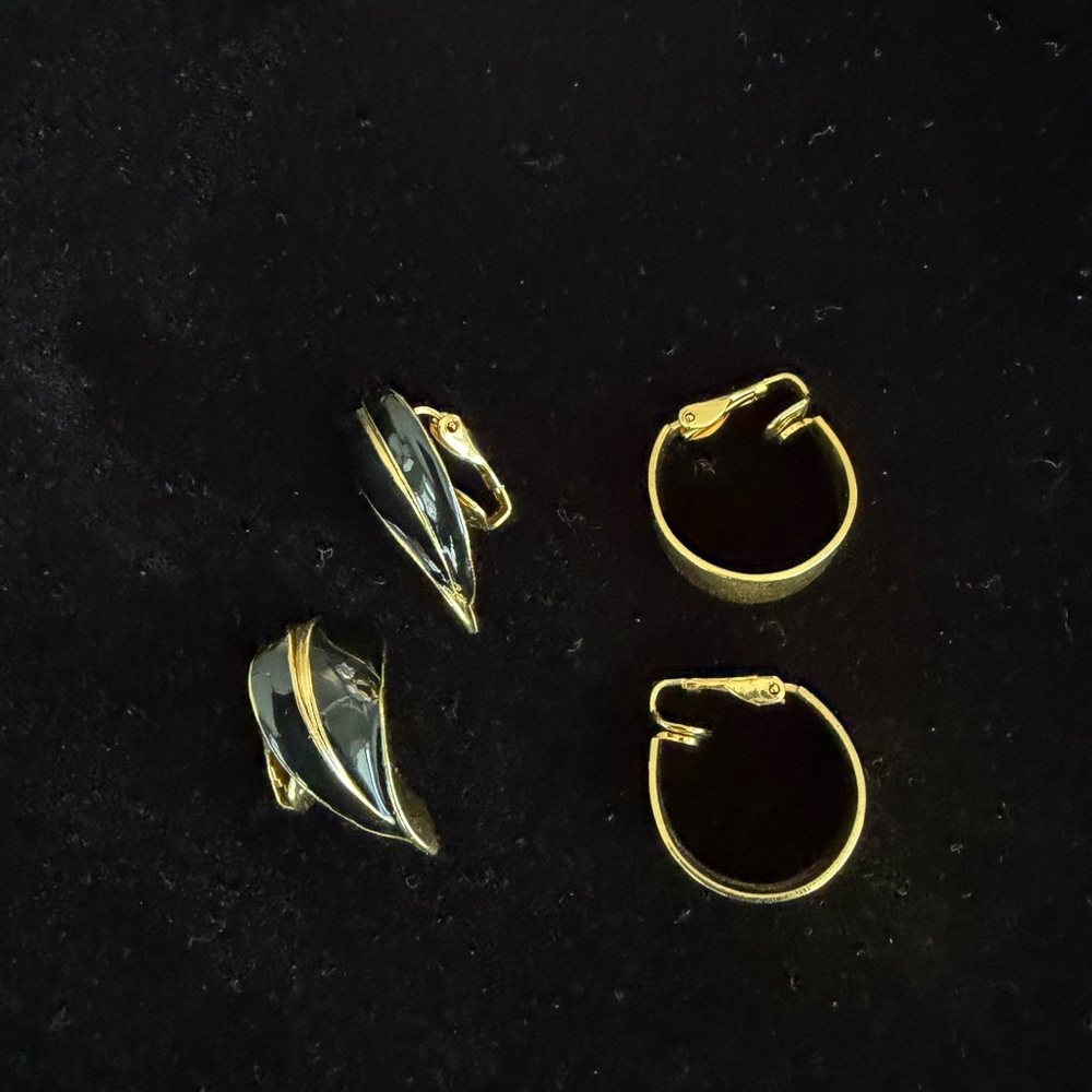 Clip Earrings Black and Gold Women's Jewelry Set